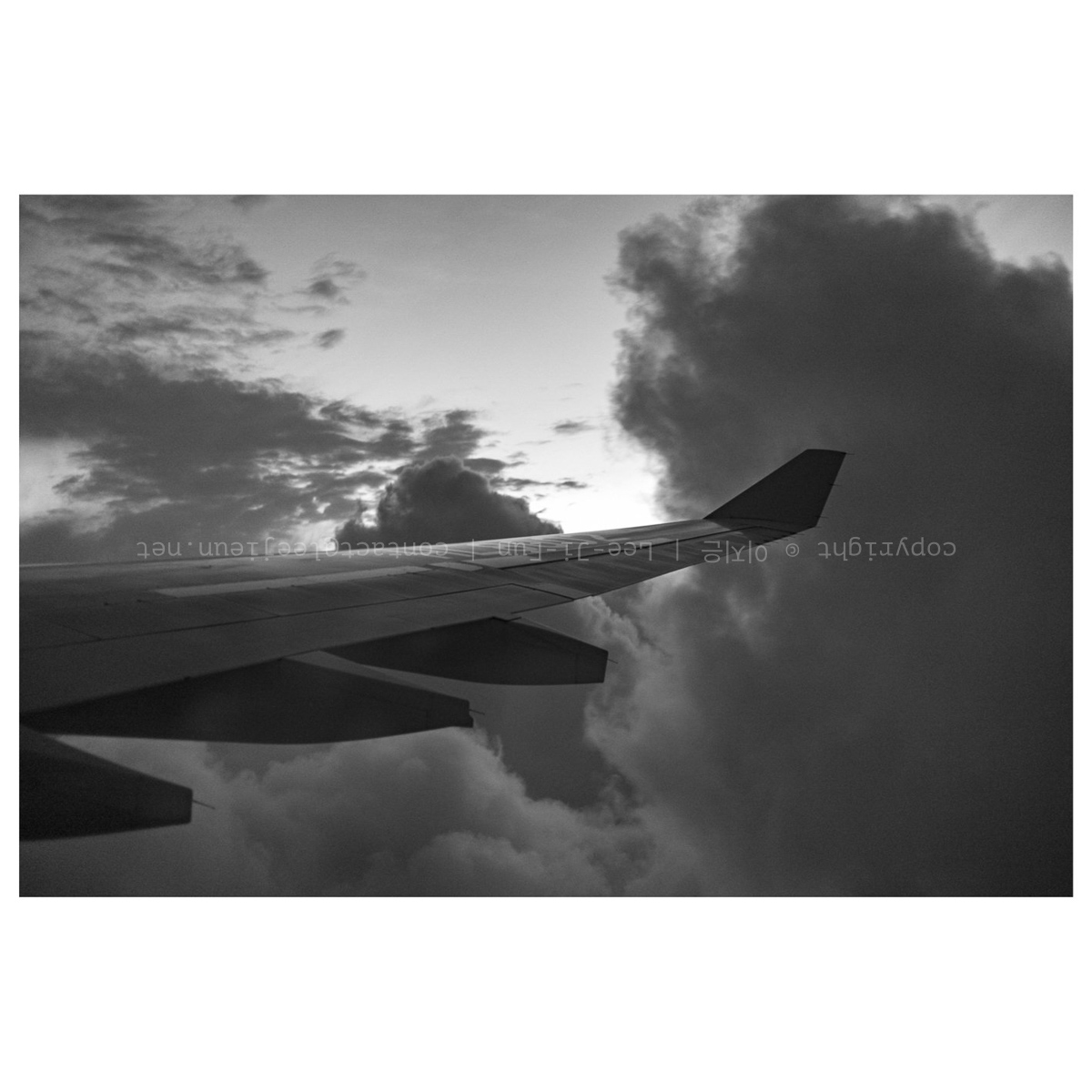 나를 바라보는 거대한