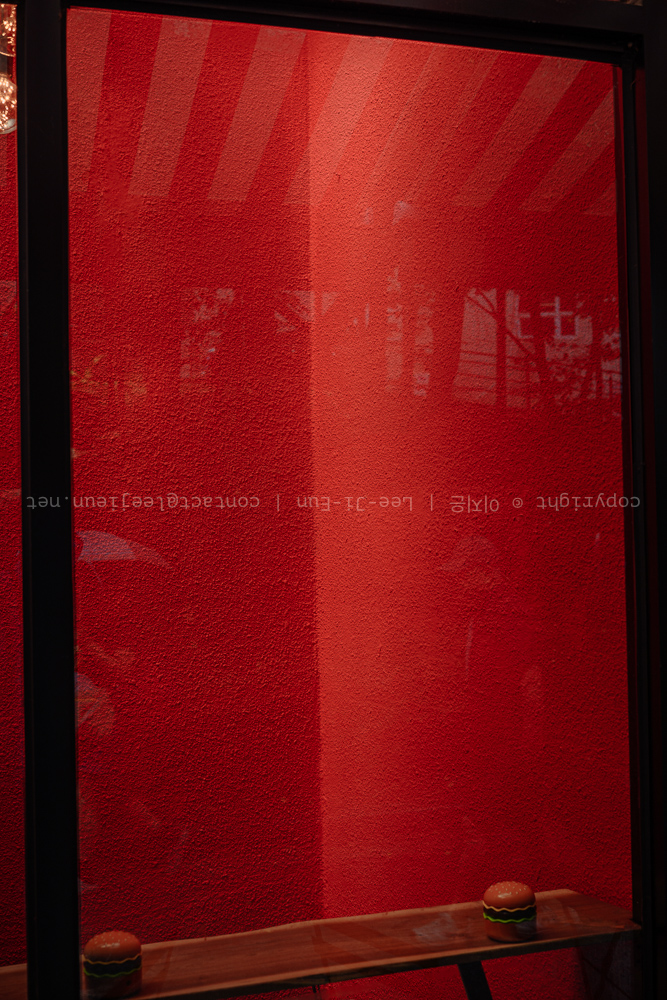 #415. 도시의 시끄러운 색.